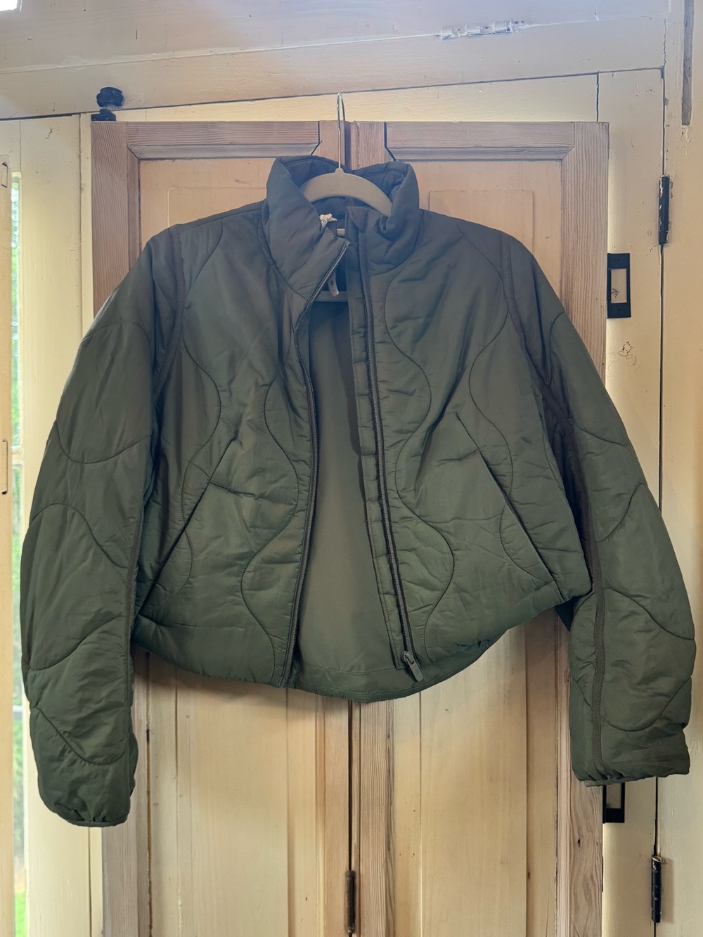 lululemon athletica Olive Green Quilted Cropped Puffer Jacket
